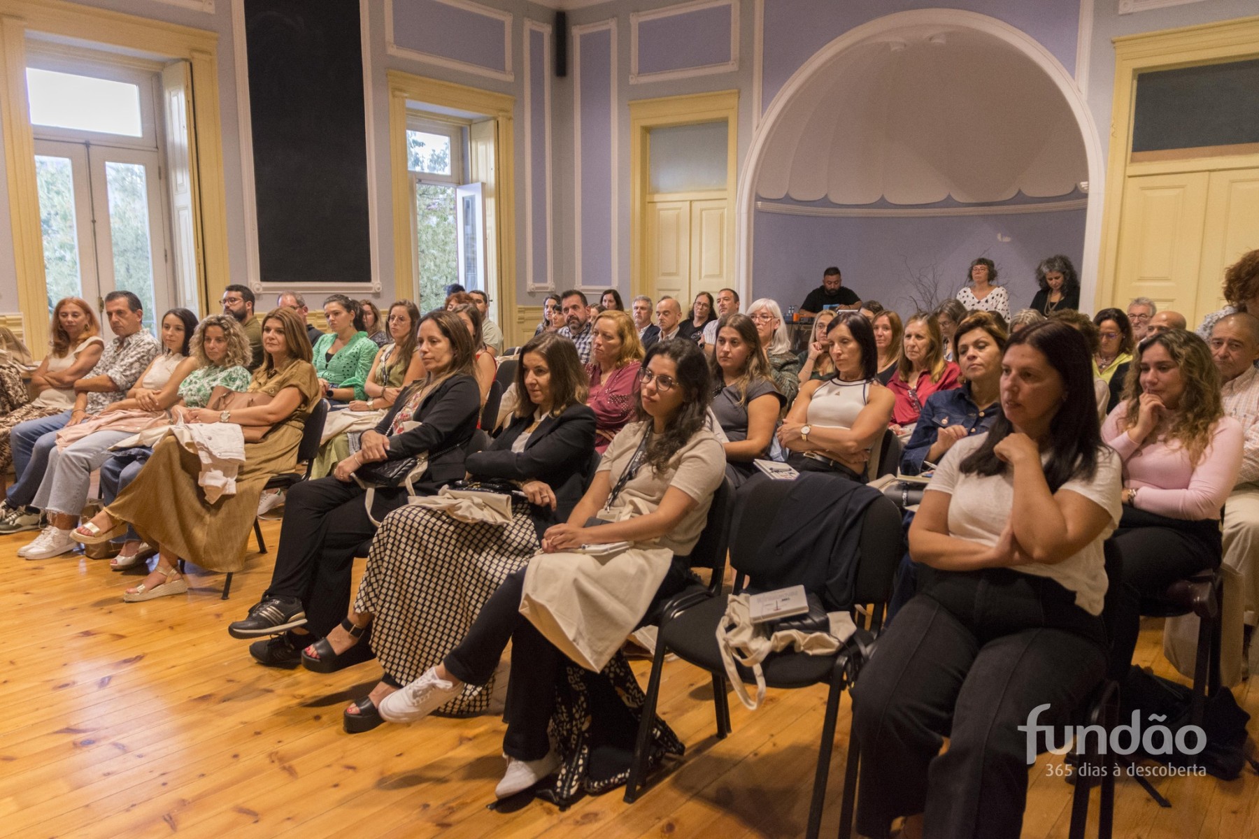 Fundão, Embracing Place